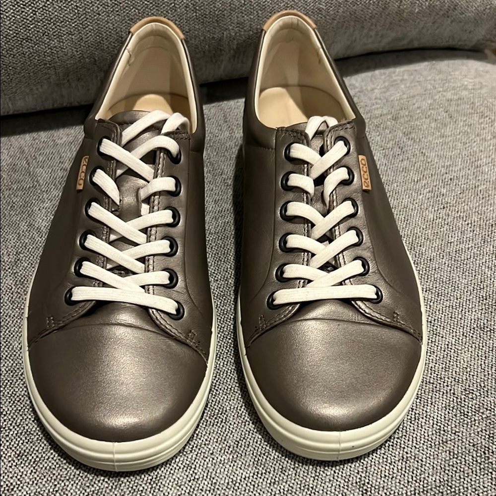 Ecco Pewter/Gray Leather Sneakers Classic Design